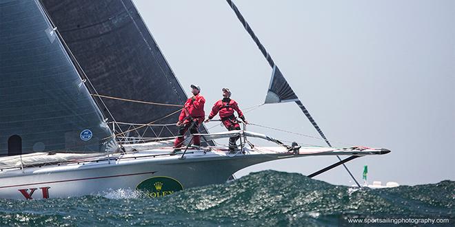 Bow One and Two all set to send the 1000m2 kite to the sky on Wild Oats XI - 2016 Rolex Sydney Hobart Yacht Race © Beth Morley - Sport Sailing Photography http://www.sportsailingphotography.com